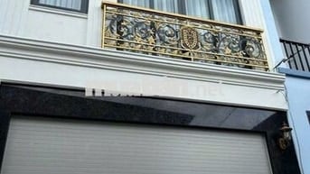 Cần cho thuê nhà MT Đường Lạc Long Quân P.5 Q.11