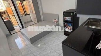 Bóc tem cho thuê căn hộ studio tại Pháo Đài Láng, full đồ có ban công