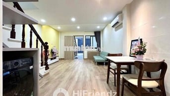 Căn hộ dịch vụ 1 trệt 1 lầu full NT cao cấp, máy giặt riêng ngay LBB