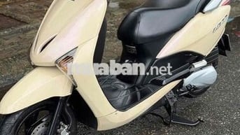 Honda Lead 2010 Vàng kem