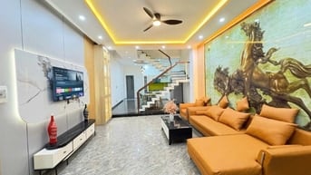 Nhà mới , tặng full nội thất VIP - không gian cây xanh -Giá Tốt 