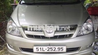 Toyota Innova 2007 G - 200000 km