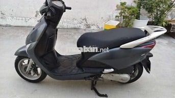 Honda SCR Xám Tự động