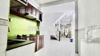 (13tr) Cho thuê nhà nguyên căn đường Dạ Nam P2 #Q8 ( Hợp đồng lâu dài