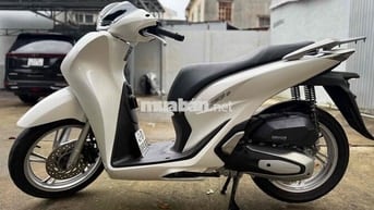 Honda SH 125 Trắng Tự động