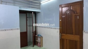 Phòng trọ khu vực gần sân bay Tân Bình.