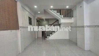 4PN, 3WC. Nhà 2 lầu hẻm xe hơi Minh Phụng, Q11.