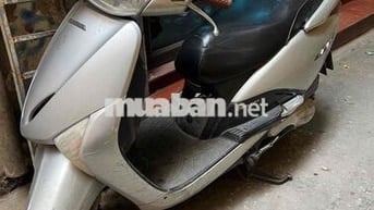 Honda Lead màu Bạc chính chủ tên mình nhé