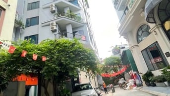 Bán Nhà Phố Giang Văn Minh- Trung Tâm Ba Đình 145m2 Mt8.3m Đg hè 30m.