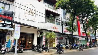 Cho thuê nhà nguyên căn 2 tầng đường Hoàng Diệu, TP Đà Nẵng 11tr/tháng