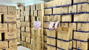 Tuyển NV làm tạp vụ quày hàng dịp lễ tết 