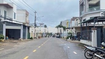 VIP MẶT TIỀN HÙNG VƯƠNG 10X37M( NỞ HẬU 23M) 100m2 Thổ cư .