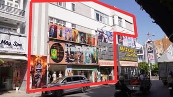 Cho thuê mặt tiền Tân Hương - Độc Lập. Ngang 10x4. Tổng DT 220m2