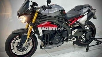 TRIUMPH SPEED TRIPLE 1050 R 2016 ĐẸP.