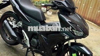 winner v3 đen bóng ( hỗ trợ trả góp 0đ)