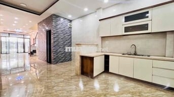 🏠 NHÀ 3 TẦNG BTCT – 5PN – HẺM XE HƠI – ĐƯỜNG SỐ 9 LINH XUÂN – 6.25 TỶ