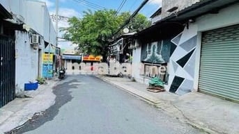 60tr/m2 NGAY GA METRO - GÓC 2 MẶT TIỀN ,XÂY DỰNG CAO ,KHU SẦM UẤT