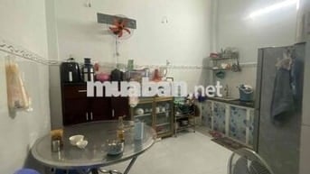 bán nhà nhỏ xinh giá 1.99 tỷ  DT 4x9 trệt lầu hẻm 6m cách đường Huỳnh