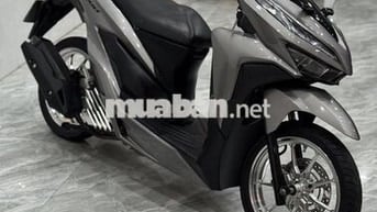 Honda Vario 125 màu Xám