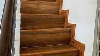 Cho thuê nhà ngõ Xã Đàn 2, DT 62m2, 3 tầng, gần trưởng chợ, ờ hoặc KD