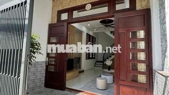 Bán nhà Hoàng Diệu, 3 tầng, 3pn, 2MT, full NT, dt đất 55m2, giá 4,86ty