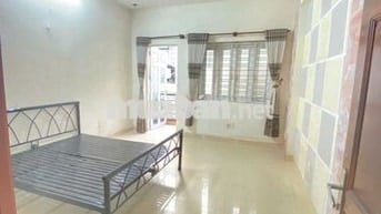 Phòng trọ 25m2 Trường Sa, Tân Bình gần chợ Phạm Văn Hai