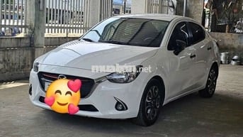 Mazda 2 2018 Trắng 5 chỗ
