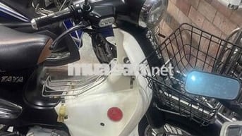 Honda Super Cub Đen trắng
