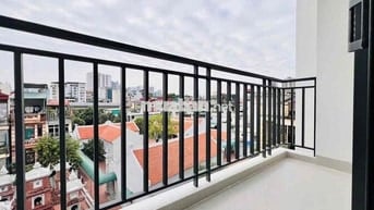 đối diện Vincom Cộng Hoà đi về các quận trung tâm Q1,3,Phú Nhuận 5’ đi