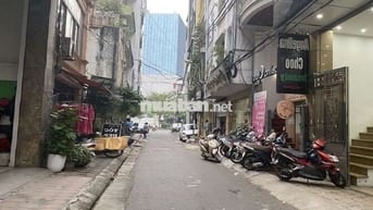 Nhà ngõ 88 đường Trung Kính, Dt 75m2 x 5 tầng đường rộng để ô tô