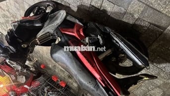 Yamaha Novo 5 Đỏ Đen