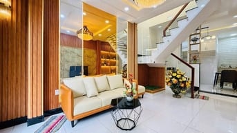 Nhà đang cho thuê dòng tiền 15tr/tháng đường Trương Công Định-Gần chợ