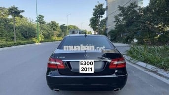 Mercedes Benz E Class 2011 E300 - 130000 km