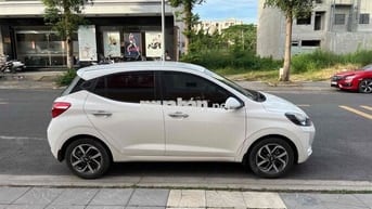 Ra Đi Hyundai Grand i10 2023 1.2 AT - 15000 km