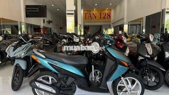 CLICK 2011 - Đẹp - Máy Cực Êm - BS 68