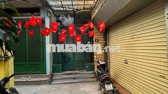 Cho thuê nguyên căn 3 tầng làm văn phòng – 59m²/tầng – Ngõ 111 Láng Hạ