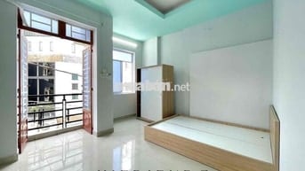 CHDV 2 Phòng ngủ ban công mới toanh gần Ngã Tư Bốn Xã cách VHU 9P