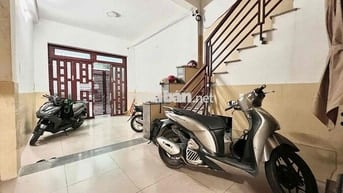 chính chủ cho thuê 1PN riêng, có sẵn máy lạnh kệ bế 57/27 Tô Hiệu