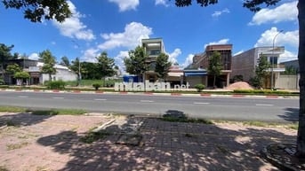 chính chủ bán 83,5m mặt tiền đường nhựa Võ Thị Sáu full thổ cư tp.hcm