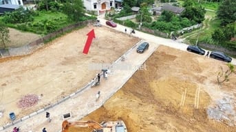 Cuối Ga Metro 05. 2,1xx Tỷ Cách Ga Metro khoảng 1km. 150m2 Đường thông