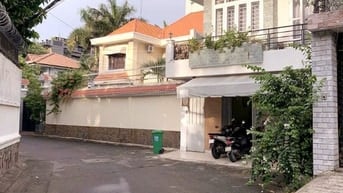 Bán nhà đường 42 Thảo Điền, 1 trệt 2 lầu, đang cho thuê 40 triệu/tháng