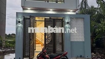 bán nhà ngay gần ngã 3 tân kim bình chánh QL 50 nhà 2 lầu
