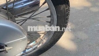 Honda Dream màu Nâu