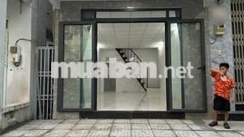 Trống 1pn trong nhà nguyên căn 100m2