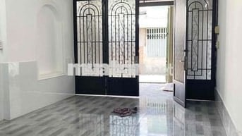 nhà mới Sơn sửa dọn vào ở liền nhé