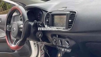 Kia Soluto 2020 1.4 AT Deluxe - 100000 km