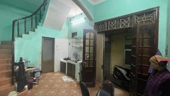 Chính chủ cho thuê nhà nguyên căn 3 tầng số 10/39/491 Đường La Thành