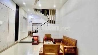 Nhà Mới Sạch Sẻ DT 120m2 1Trệt 1Lầu 2Pn 3Wc Sân Xe Máy Hẻm Xe Tải