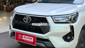 Toyota Hilux 2024 2.4 AT 4x2 43759 km
