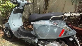 Piaggio Vespa Sprint 150 2025 Xám 500km